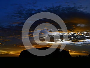 Ayers Rock (Uluru) - sunrise