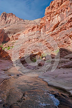 AZ-UT-Paria Canyon-Vermillion Cliffs Wilderness-Paria River Canyon