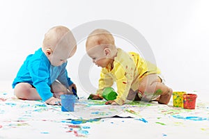 Babies painting