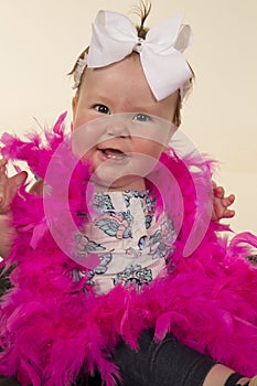 Baby big smile pink feathers