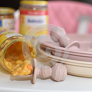 baby food in jars silicone dishes on the table