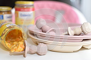 baby food in jars silicone dishes on the table