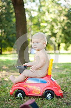 Baby ride on toy car