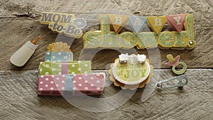 Baby shower banner mom to be sign bundle of joy sign on green background