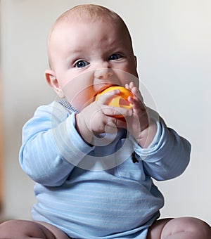 Baby Teething on sippy cup