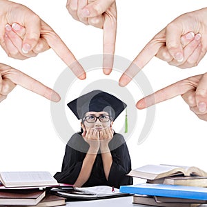 Bachelor being bullied by classmates photo