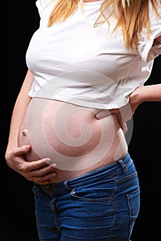 Back pain during pregnancy. back pain and contraction during pregnancy.