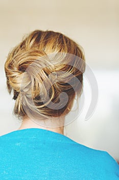 Back view of beautiful hairpiece style photo