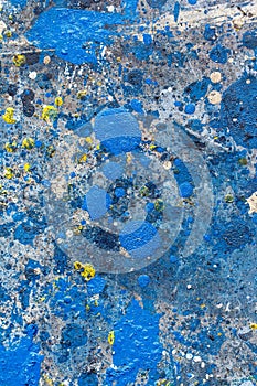 The background color drops splashes