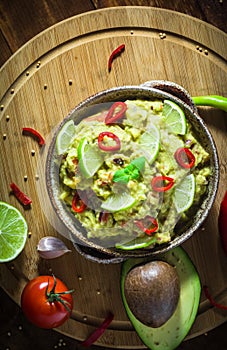 Background Delicious dip avocado paste tomato chilli pepper lime onion garlic dill coriander