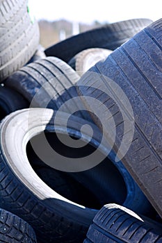 Backgrounds  use car tires on in large pile