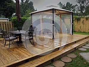 Backyard Cabana and Deck with Dining Area