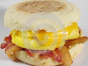 Slanina raňajky sendvič 
