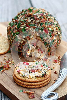 Bacon Pecan Cheese Ball