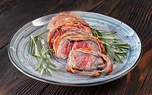 Bacon-wrapped beef steack