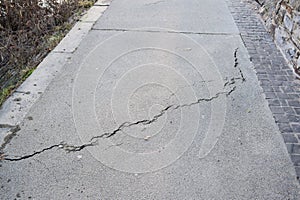 bad long crack in a bike road