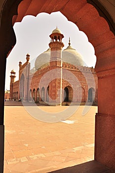 The Badshahi Mosque details, Lahore, Pakistan photo