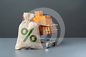 A bag with interest and a shopping cart with goods.