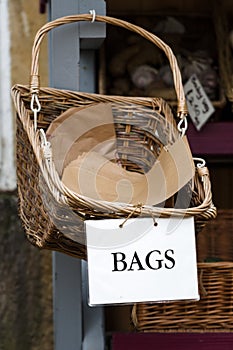 Bags - Paper Bags - Basket - Shop