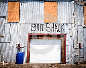 the bait shack on the fishing pier in maine