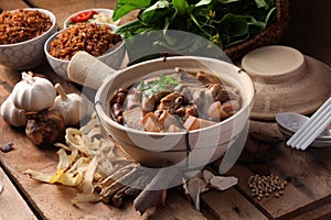 Bak kuh teh