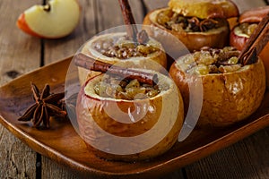 Baked apples