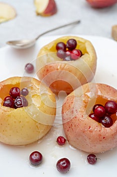 Baked apples with berries