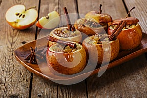 Baked apples