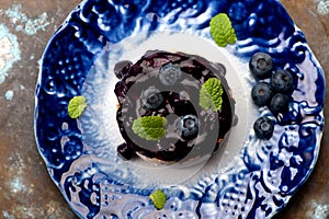 Baked Camembert with blueberry