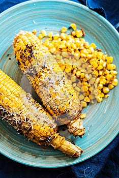 Baked corn with herbs and smoked paprika