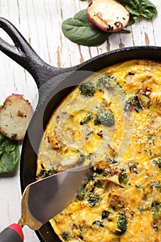 Baked egg frittata with slice top view