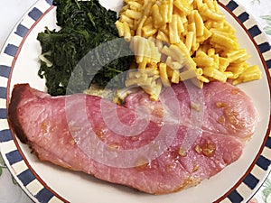 Baked Ham Slice With Marmalade, Spinach and Macaroni and Cheese