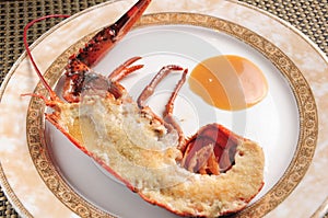 Baked lobster with garlic