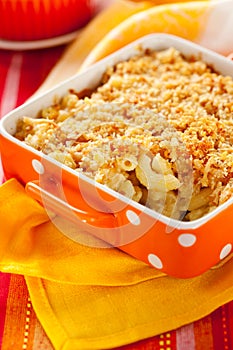 Baked macaroni and cheese