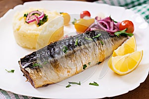 Baked mackerel with herbs