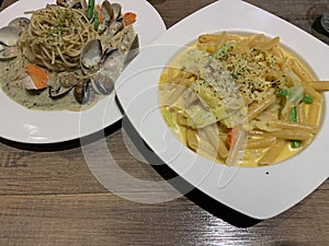 Baked Pasta with Seafood and White Sauce