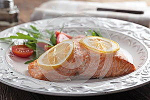 Baked salmon with salad