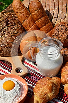 Bakery ingredients & fresh baked breads