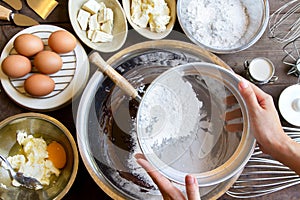 Bakery kitchen Hand Sift flour