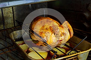 baking chicken and potatoes in the oven