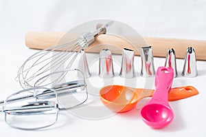 Baking utensils