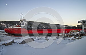 Bakke shipping harbor and storage, image 5