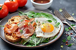 Balanced keto diet lunch bowl