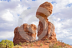 Balanced rock, Arches National Park, Utah. Red rocks