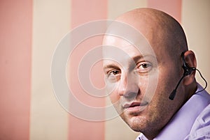 Bald man operator support