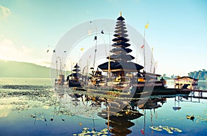 Bali Pura Ulun Danu Bratan photo