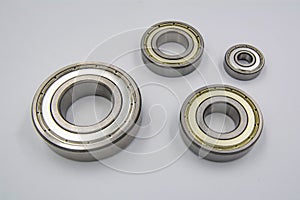 Ball Bearings Deep groove Single Row Metal Shield Ball Bearing Steel