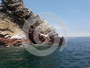 Ballestas islanda Paracas Peru sea lions pelicans penguins rock formations