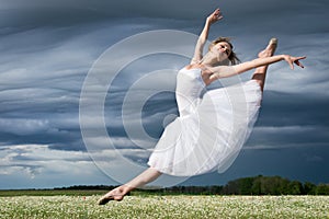 Ballet dancer photo