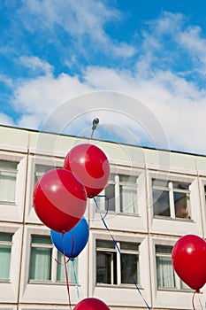 Balloons in front of school building